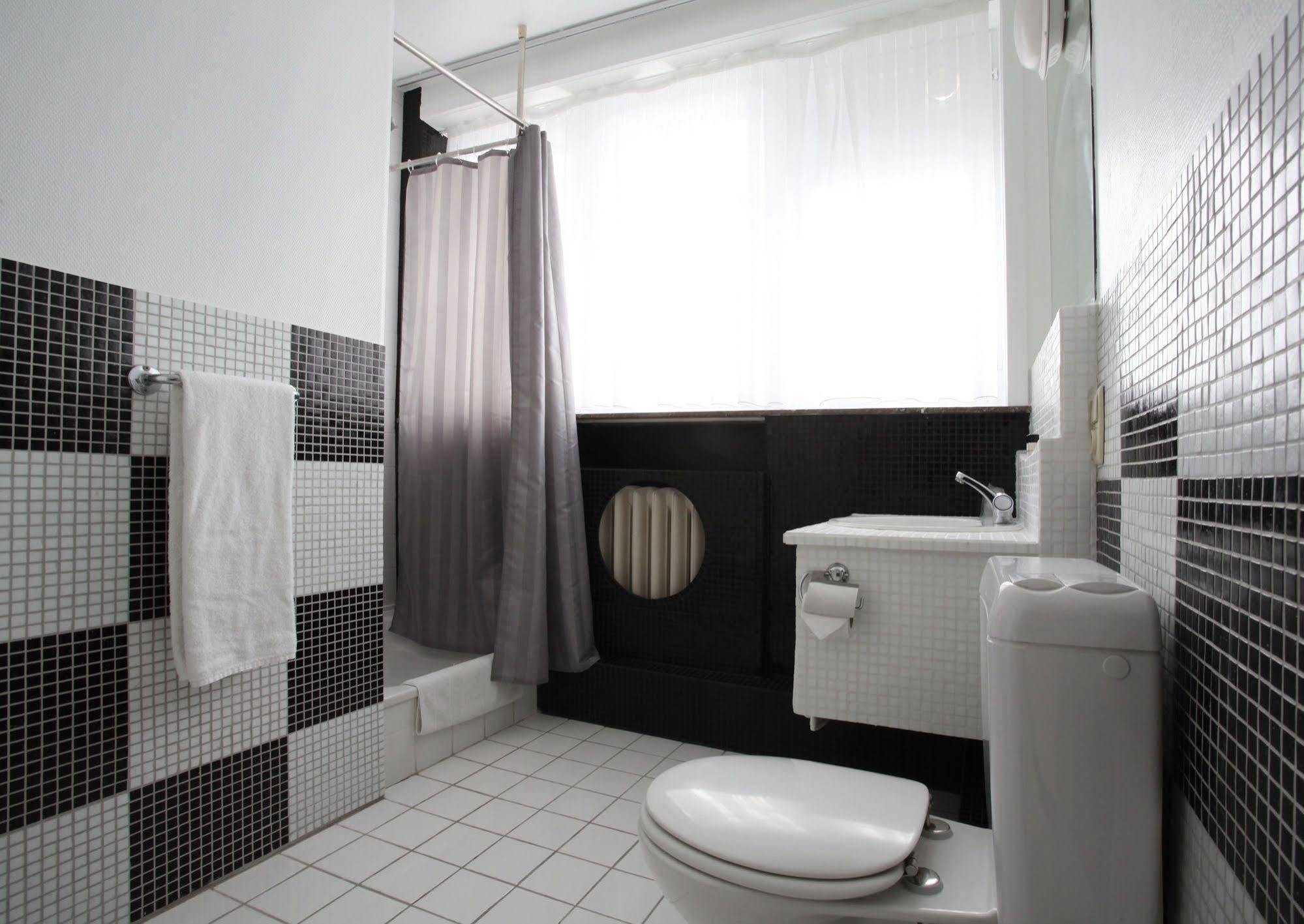 Hotel La Royale Leuven Luaran gambar